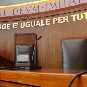 Registrazione di una conversazione in presenza: è lecita e si può usare in giudizio